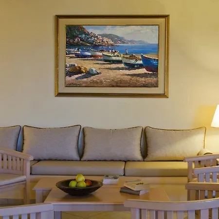 Kallisti מלון Folégandros